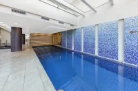 Oaks Glenelg Liberty Suites - Beach