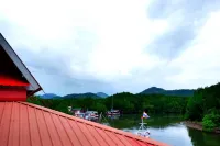 Bussarin Mansion - Mountain view