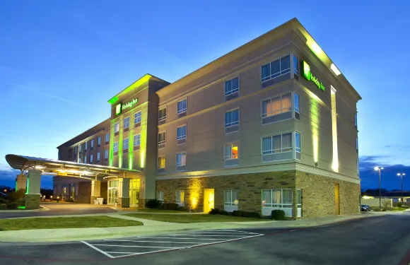 Holiday Inn 基林 - 胡德堡