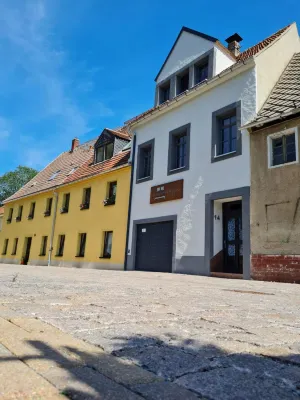 Hotel b&b Altes hinterhäusel Hotels near Oldtimer Museum Hertrampf