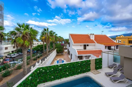 Bal Apartments Adults Only Hoteles cerca de 美国人沙滩