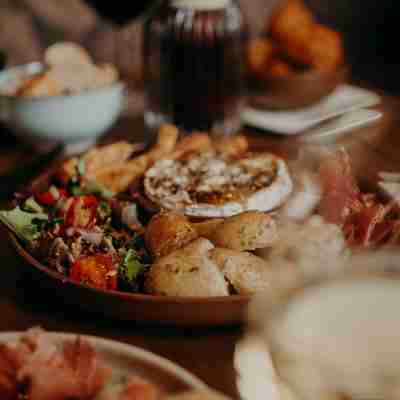 Le Central Hôtel-Restaurant Dining/Meeting Rooms