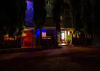 Richy Hotels and Safaris Hôtels à : 
