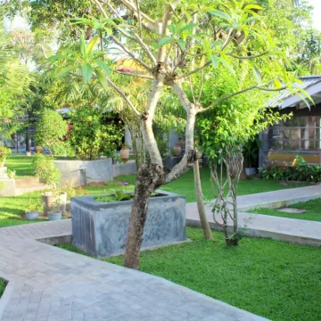 Morning Star Resorts Hotels near Ettukala Beach