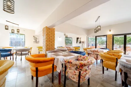 Peniel Retreat Centre Отели в г. Хуэндж