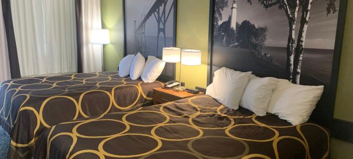 Super 8 by Wyndham Petoskey Hotels in Emmet County