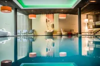 Hotel Förstlerhof - Pool