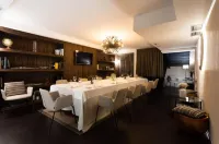 Hotel Plaza - sarapan