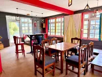 Lilly Inn & Cafe
