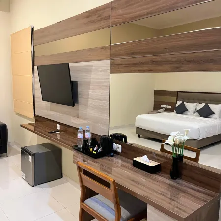 Alloro Boutique Hotel Pacitan 빠찌딴 호텔