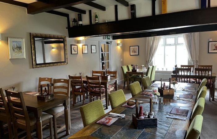 Crown & Anchor