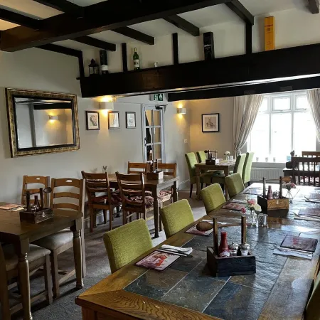 Crown & Anchor