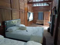 NK Villa Syariah and Cafe Prigen Hotels in Prigen