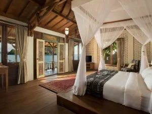 普拉塔倫科莫多海灘度假村