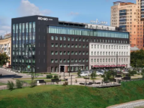 Hotel 50|60 Omsk オムスクのホテル