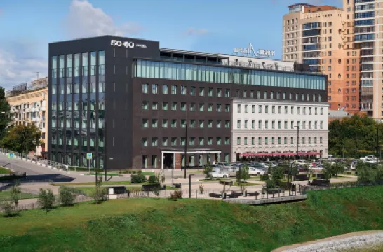 Hotel 50|60 Omsk 鄰近City Museum of Theatrical Arts的酒店