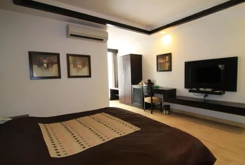 Rainbow Residency - Bed and Breakfasts