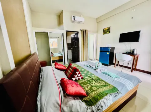 Standard One Bed Room