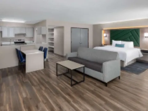 Wingate by Wyndham Sulphur Near Lake Charles Hotels in Sulphur