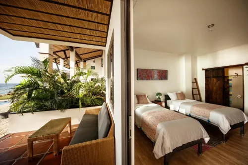 Emoha Dive Resort - Merinäköala