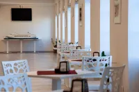 新阿爾貝格歌劇酒店 - 早餐