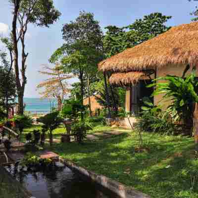 ละลานตา ไฮด์อะเวย์ รีสอร์ท Hotel Exterior