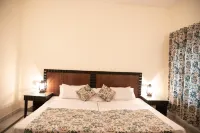 Shivika Lake Hotel Ranakpur - parking
