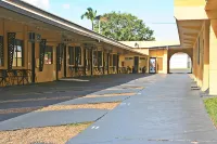Bourbong St Motel