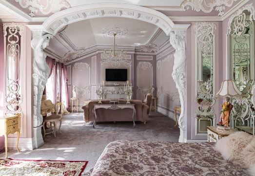 Hotel Usadba Maryino - Housity