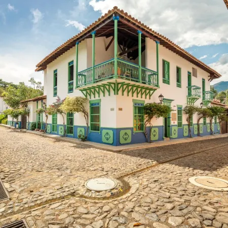 Casa Cedrela Hotel Boutique -Cauca Viejo- Mayores de 14 años