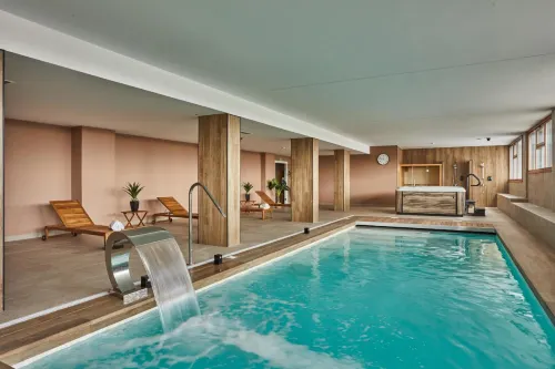 Apartamentos Silken Fontibre Iberia & Spa - 4 Sao