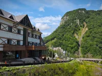 Hotel Kumoi - Bjergudsigt