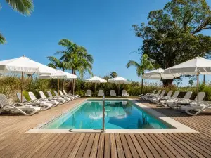 Costa Colonia - Riverside Boutique Hotel
