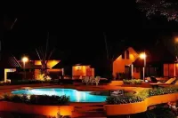 Tanisa Resort - Pools