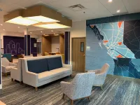 Holiday Inn Express & Suites Courtenay - Comox Hotels in Courtenay