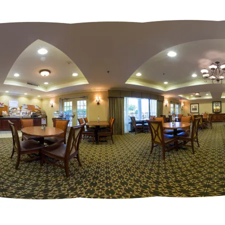 Holiday Inn Express & Suites JACKSON - FLOWOOD by IHG