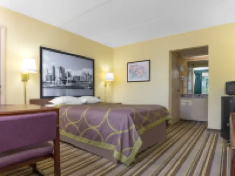 Super 8 by Wyndham Wapakoneta Hotels in Auglaize County