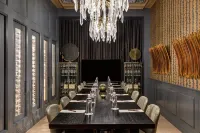 Hotel Vin, Autograph Collection