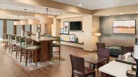 Hampton Inn Lincoln Airport - breakfast