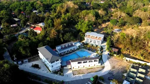 D'Jewel Jade Resort Hotels in Bauang