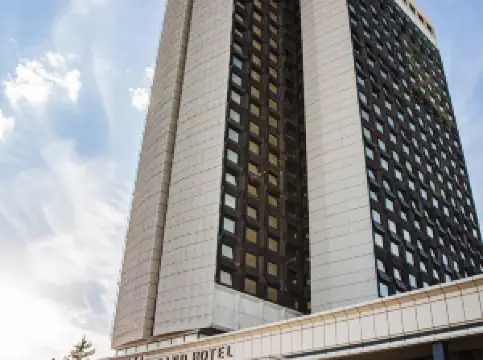 โรงแรมอัสตอเรียแกรนด์