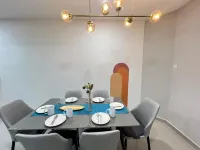 FunkyVila4 14Pax 4Br Near188Tower, ArtStreet, Htta