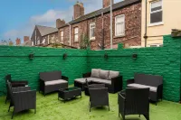 Home at 42 Arkles Lane Anfield Các khách sạn ở 