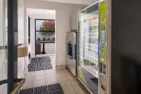 나이츠 인 그랜드 래피드 이스트 에어포트