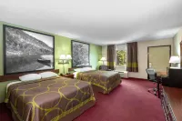 Super 8 by Wyndham Eureka Springs Hotels in Cedar Township