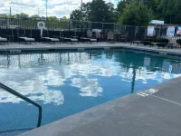 Quality Inn Calhoun North I-75 - piscina