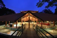 Silent Shores Resort & Spa - Hot Tub