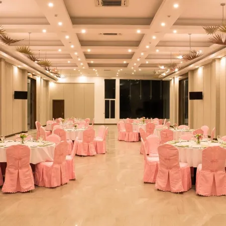 North Gate Hotel