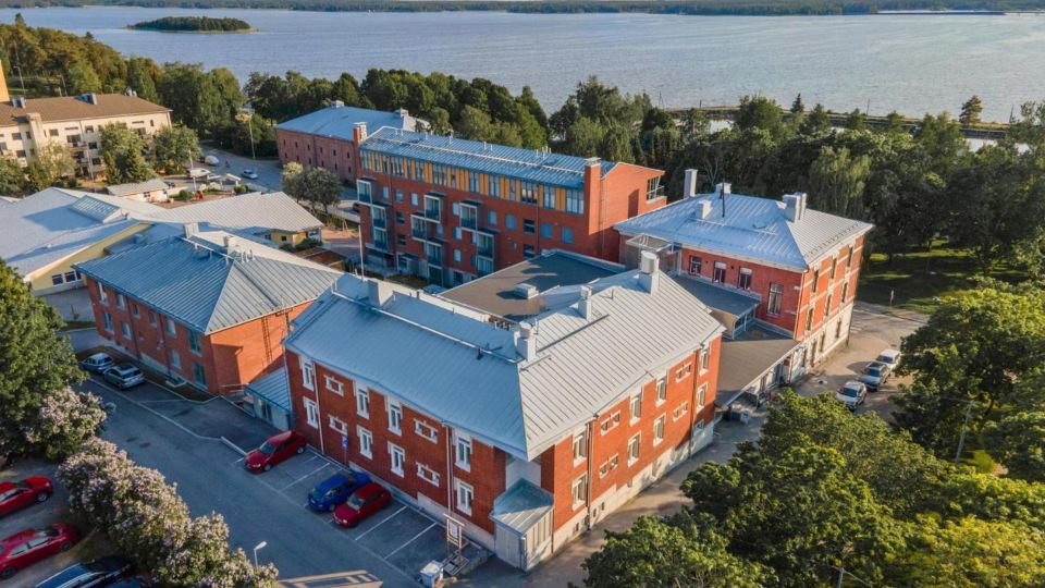 EC-Hostel