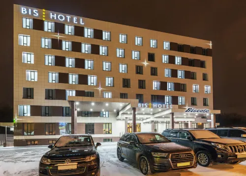 Bishotel Hotel - parking